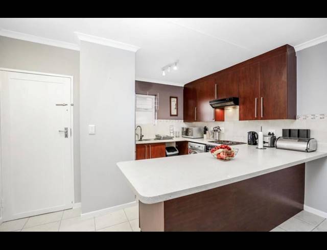 2 BEDROOM PROPERTY TO RENT IN RIVONIA